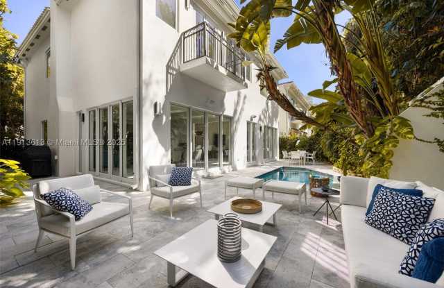 2760 Brickell Ct Gallery 3