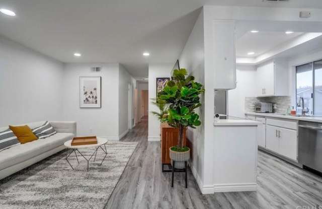 1833 Camberley Lane photos photos