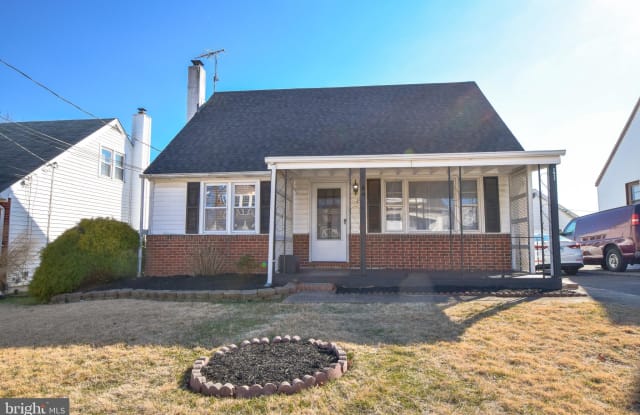 7911 ROSELAND AVENUE - 7911 Roseland Avenue, Rosedale, MD 21237