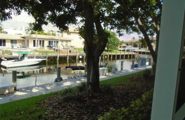 3165 NE 48th Ct photos photos