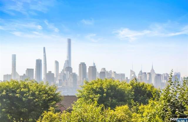 8100 River Road 510 photos photos