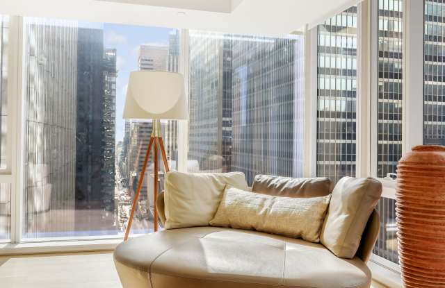 135 W 52nd Street Gallery 2
