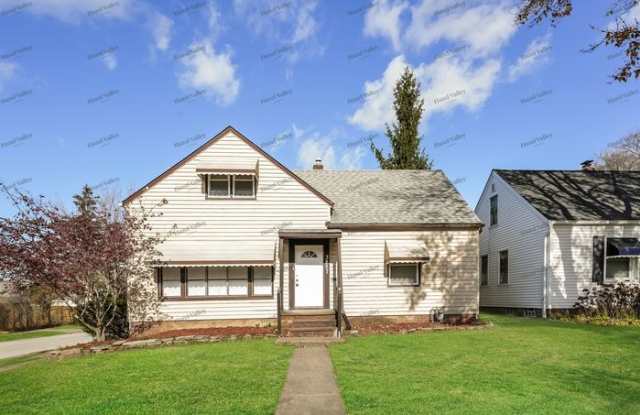 3827 Salisbury Road photos photos