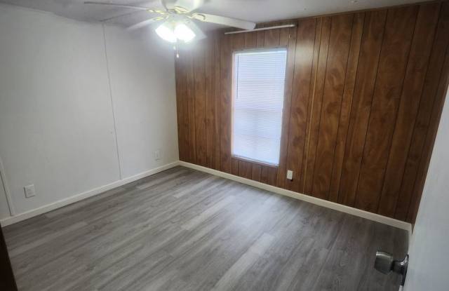 3 Bedroom, 2 Bathroom Rental photos photos