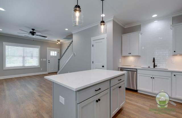 8 Howard Street Unit B Gallery 3