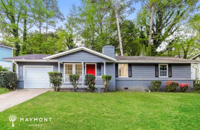 220 Creekwood Lane Gallery 1