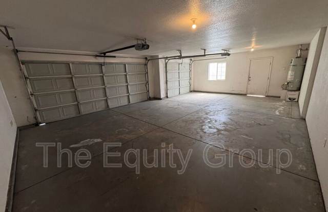 1257 North Milner Street Gallery 3