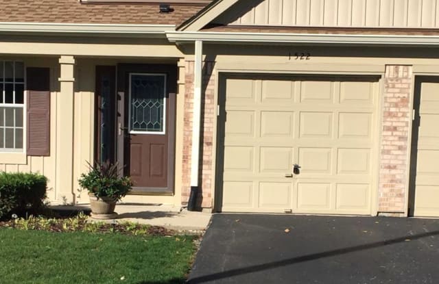 1522 Crab Tree Drive - 1522 Crabtree Drive, Westmont, IL 60559