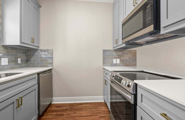 13601 Minton Lane, 11 Gallery 4
