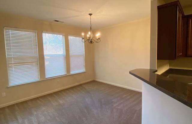 72 Grampian Court #14 Gallery 4