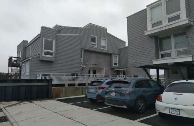 151 N Annapolis Ave photos photos