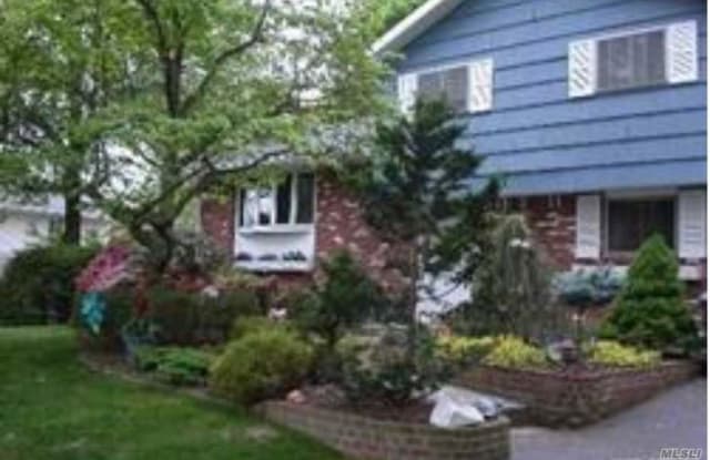 3 Ditmar Ln - 3 Ditmar Lane, Commack, NY 11731