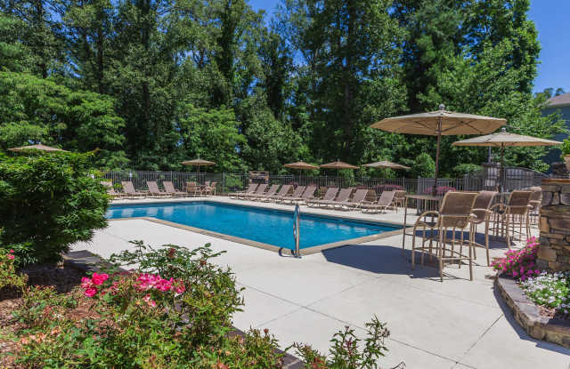 600 Vista Lake Dr Apt 204 - 600 Vista Lake Drive, Buncombe County, NC 28715 600 Vista Lake Dr Apt 204 - 600 Vista Lake Drive, Buncombe County, NC 28715