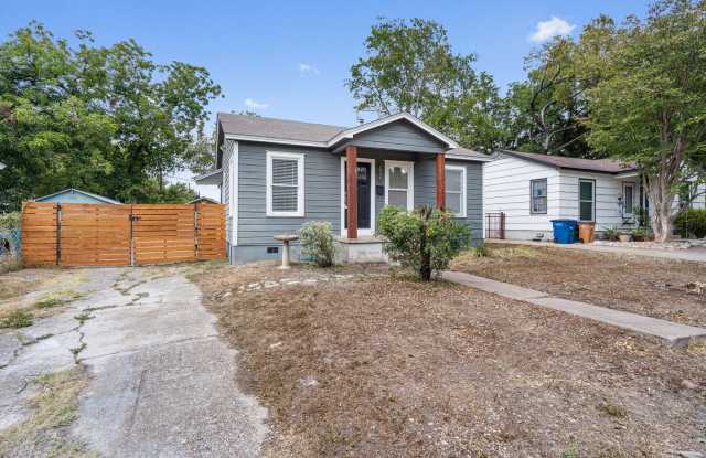 2932 Moss St, Austin, Texas 78722 Gallery 3