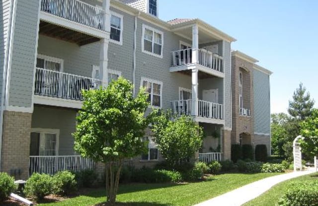 1275 West LAKE Street - 1275 West Lake Street, Addison, IL 60101