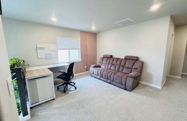 13720 Southeast 184th Place Gallery 3