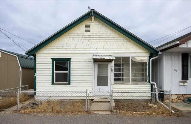 707 E Front St photos photos