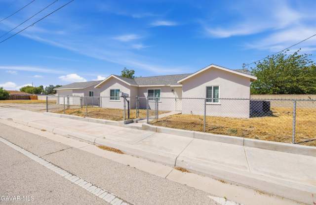1807 W Avenue K8 photos photos 1807 W Avenue K8 photos photos