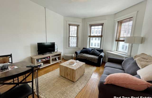 1564 Commonwealth Avenue photos photos