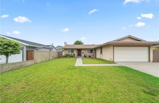 19111 Lindsay Lane photos photos