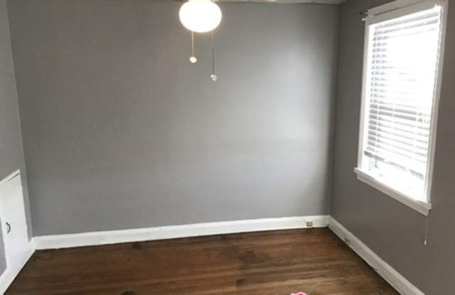 3827 Lyndale Avenue Gallery 4