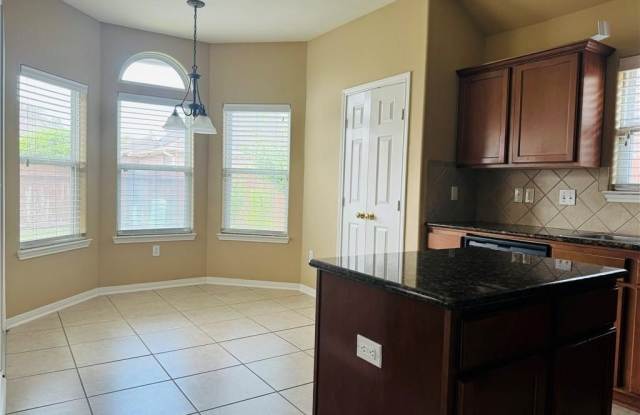 7541 Exeter Court Gallery 4