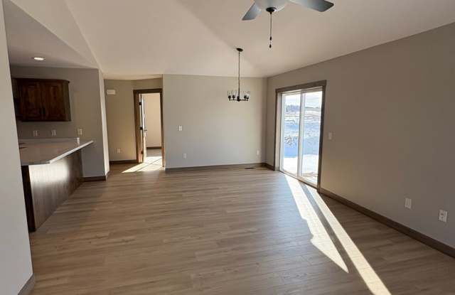 228 E Randall Rd photos photos