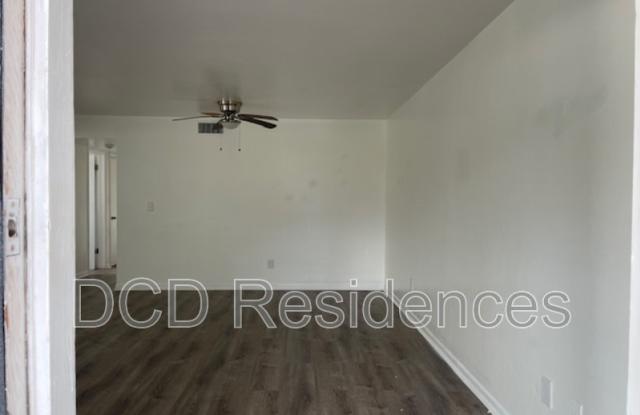 2101 West Bay Dr Gallery 3