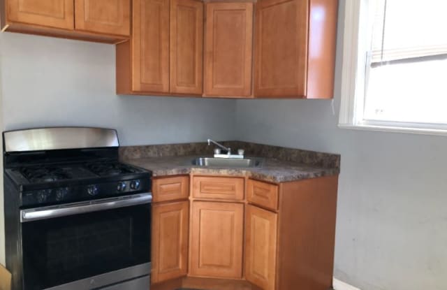 9 Fulton Ave 2 - 9 Fulton Avenue, Jersey City, NJ 07305