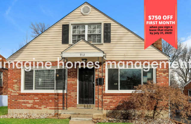 912 Fairdale Avenue photos photos
