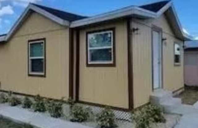 828 Booker Ave photos photos