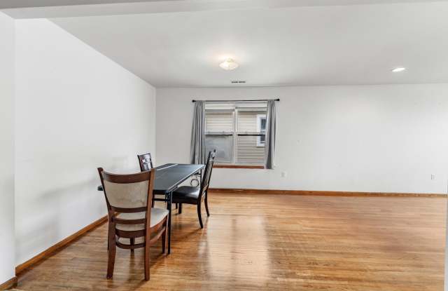 151 HOBART AVE Gallery 2