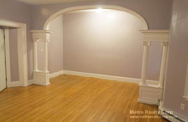 1722 Beacon St. Gallery 4