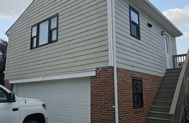 503 Fleming Ave photos photos