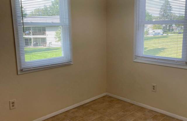 704 Torrey Gallery 4