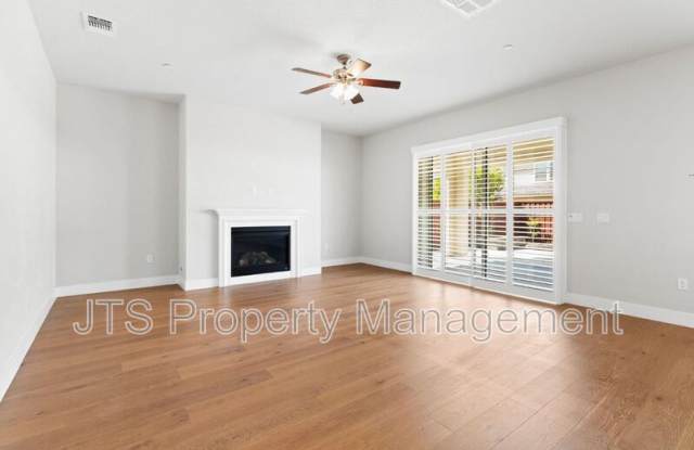 3653 Manzanita Way Gallery 3