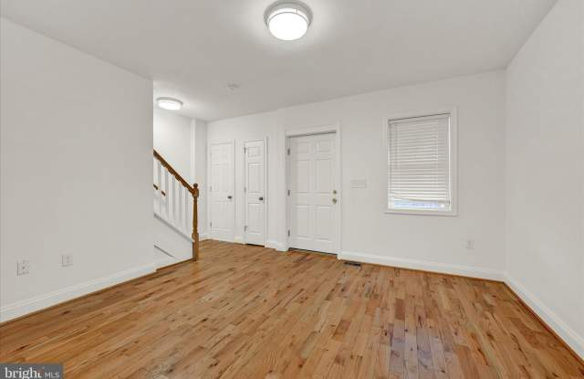 3800 GREENSPRING AVENUE Gallery 4