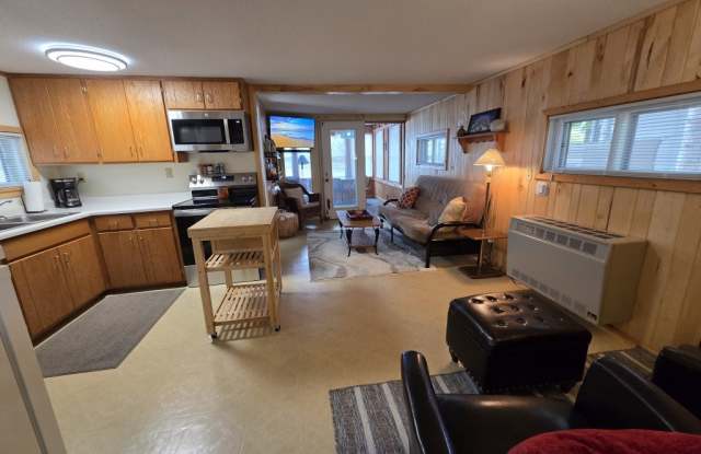 2182 Island Dr Gallery 2