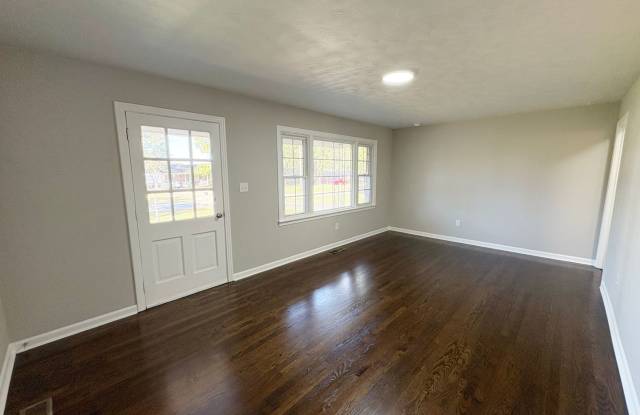 Newly Remodeled Brick Home Gallery 3