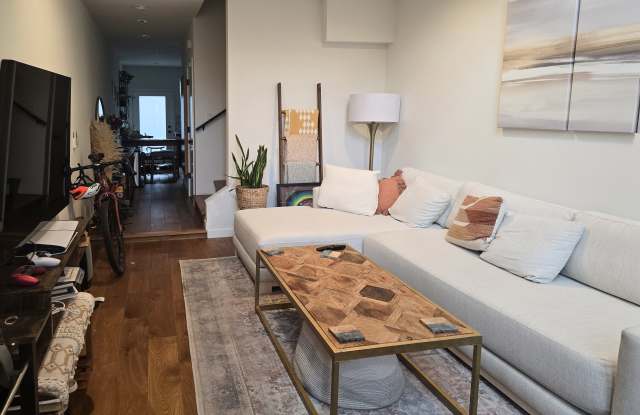 3858 22nd Avenue Southwest Gallery 1