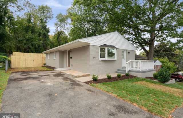 2711 GROVETON ST - 2711 Groveton Street, Groveton, VA 22306