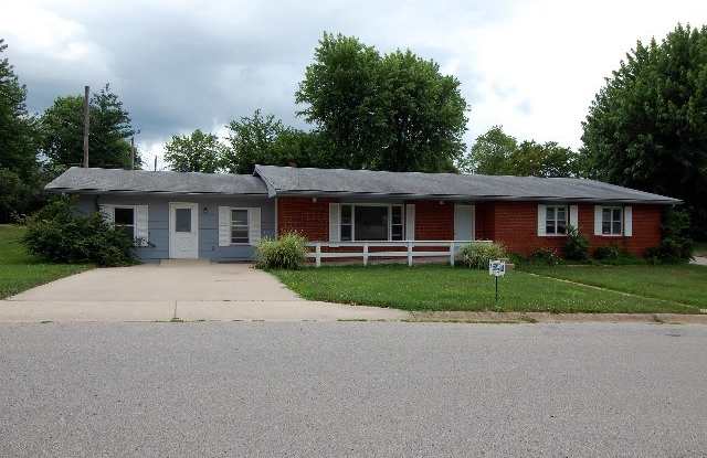 1405 Whitney Ln photos photos