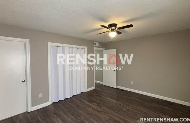 3247 Thirteen Colony Mall 3a Gallery 2