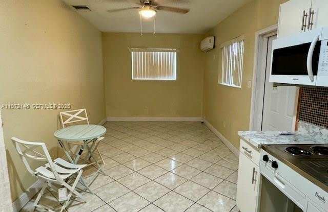 6471 SW 27th St photos photos