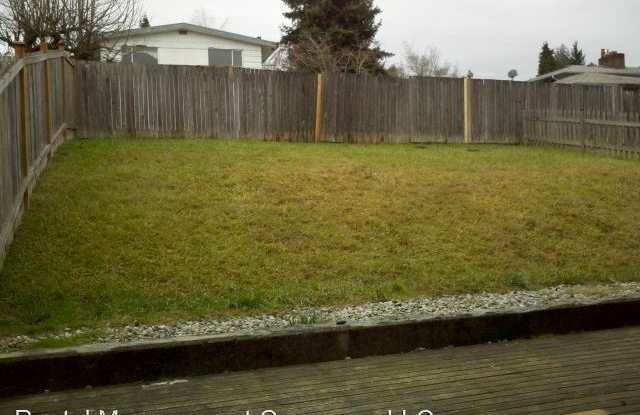 7525 67th Avenue NE #A Gallery 3