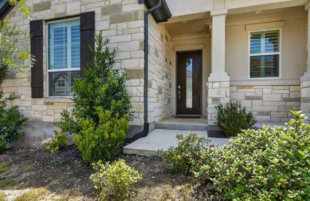 1525 Escarpment Gallery 4