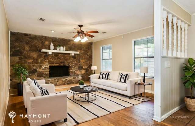 17 Greenbrier Drive Gallery 4