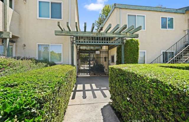 10636 Woodley Avenue photos photos