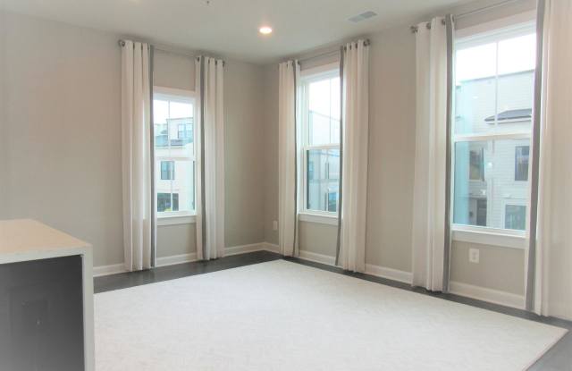 20462 TAFT TERRACE Gallery 3