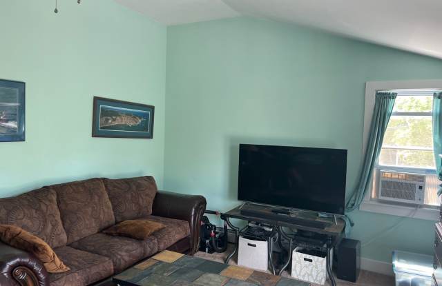 27-b Ferry Road Gallery 3